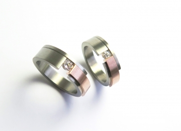 Titanium/rood gouden ringen ringen_226_met_roodgoud.jpg