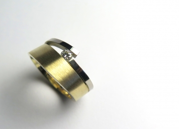 Geel/ wit gouden ring 3 gouden_ring_3.jpg