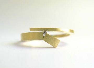 Geel gouden ring met 0.01 crt. diamant ring_174_voor_site.jpg