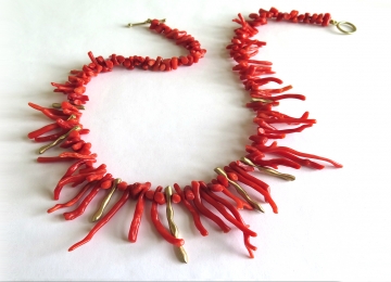 Bloedkoralen collier koraalcollier_voor_opdrachten.jpg