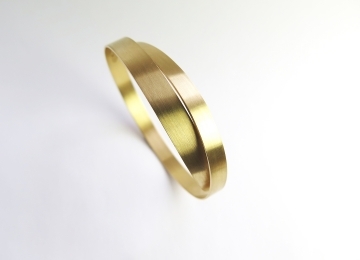 Geel gouden armband Arc Cardillac_Arc_smal_armband.jpg